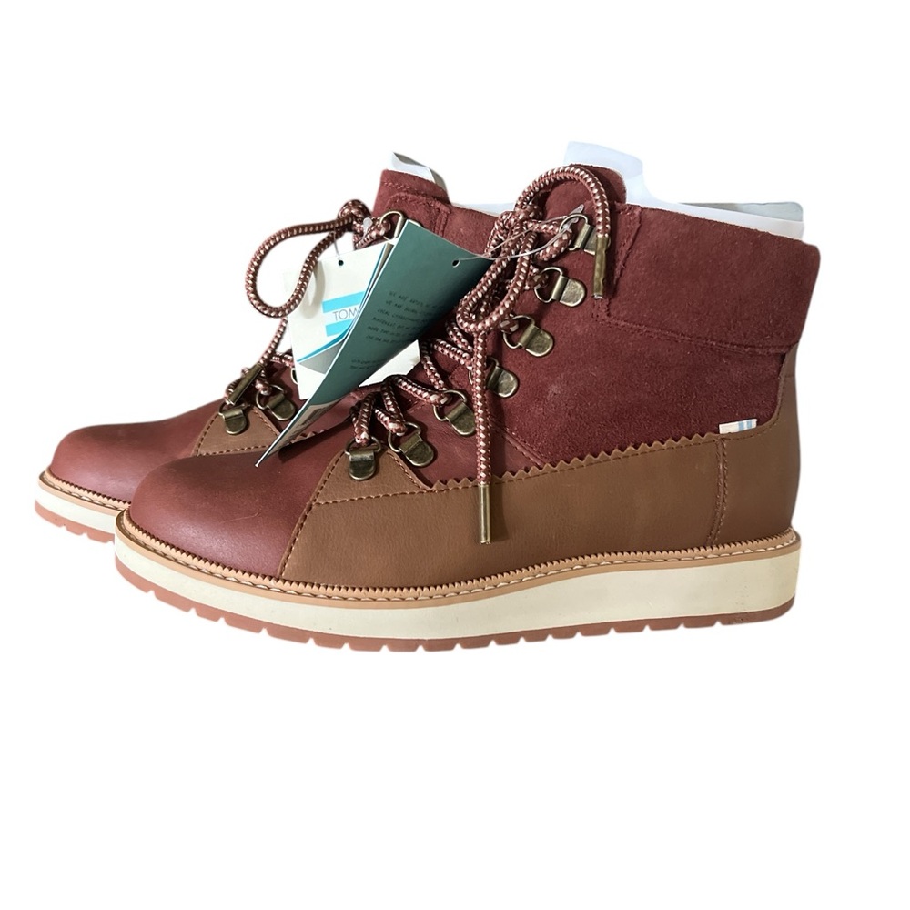 Tom’s Mesa Waterproof Brown Leather/Suede size 7 women’s